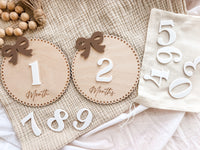 Round Baby Monthly Milestone Cards - Charlie + Pine