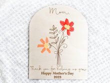 Load image into Gallery viewer, DIY Mother&#39;s Day Craft Gifts - Charlie + Pine
