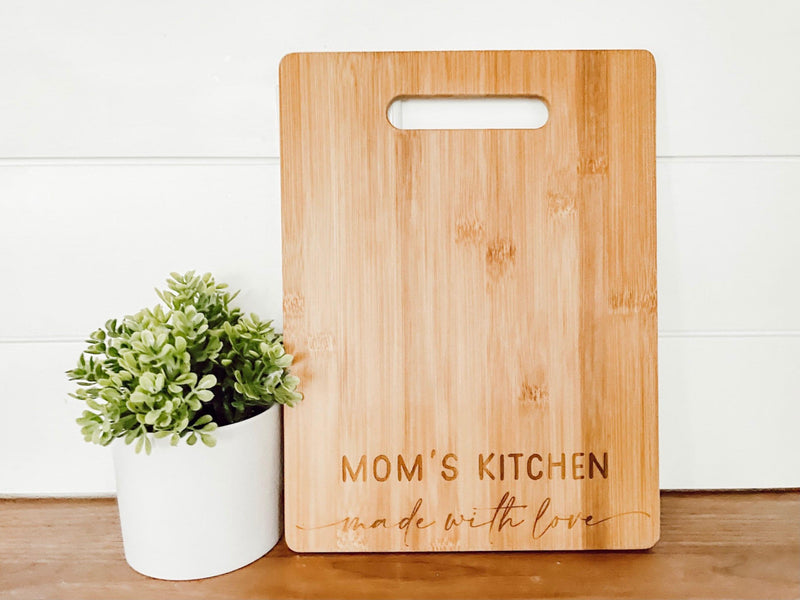 Mom's Kitchen Cutting Board - Charlie + Pine